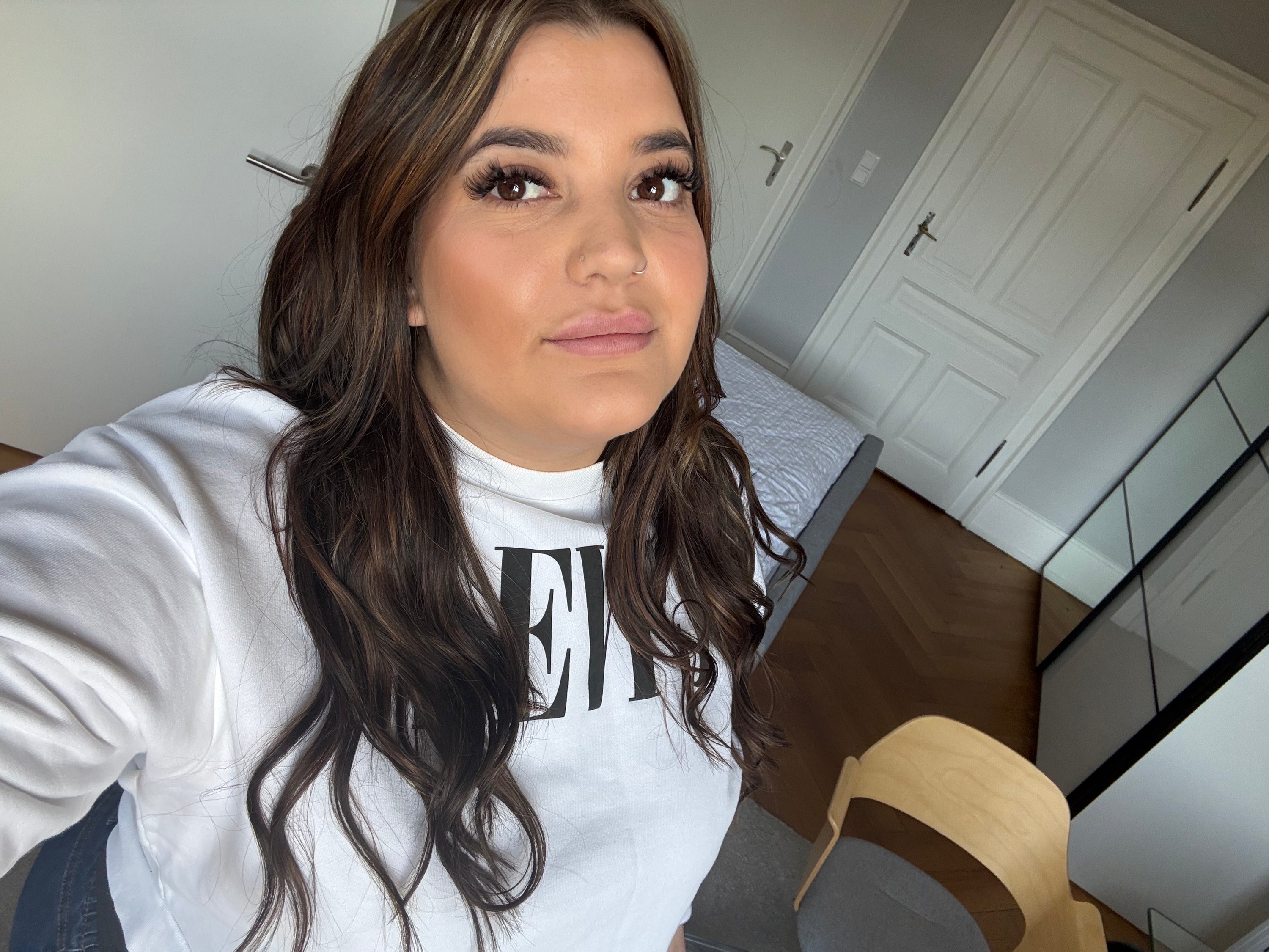 Clip-In Extensions Dark Brown mit warmen Highlights (#2/6/2)