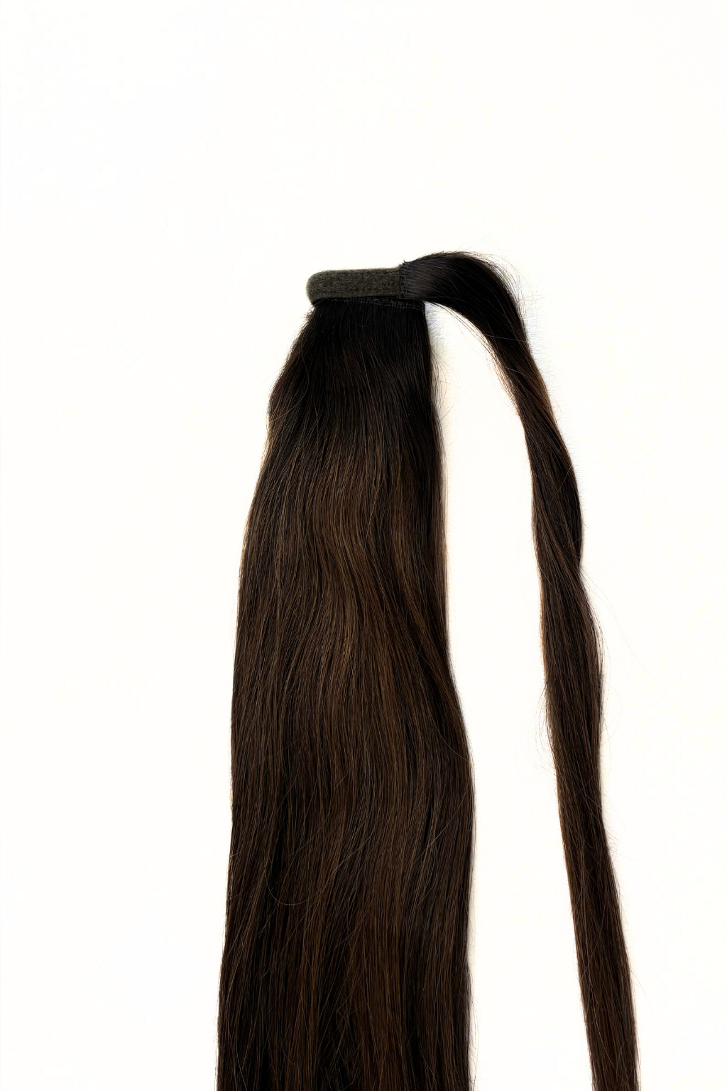 Ponytail Extensions Dark Brown mit warmen Highlights (#2/6/2)
